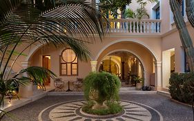 Casa Delfino Hotel & Spa